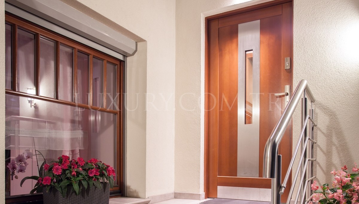 2022 Manama Klasik Kapı Dekorasyonu - 