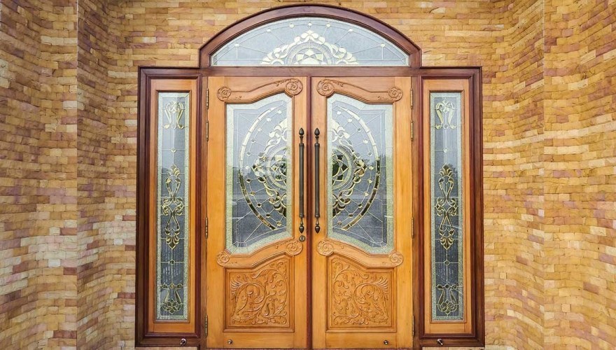 Ahşap Kapı Dekorasyonu - 