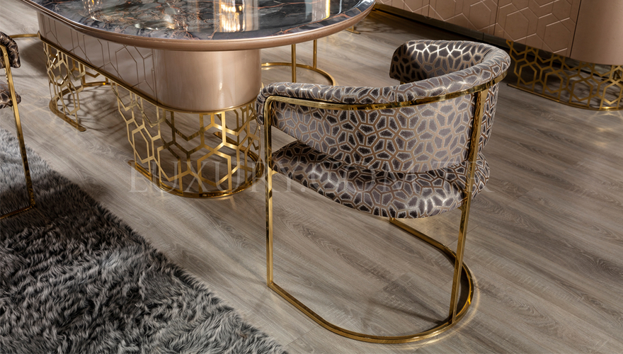 Almada Metal Dining Room - 3