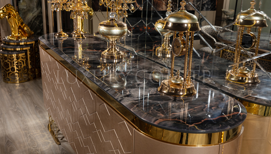 Almada Metal Dining Room - 8