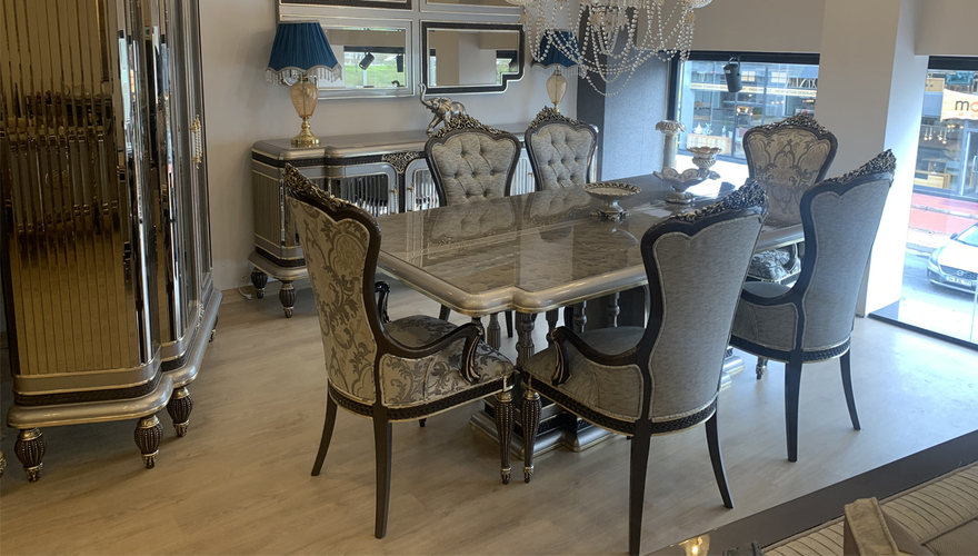 Alvaro Classic Dining Room - 2