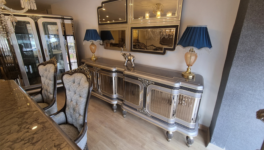 Alvaro Classic Dining Room - 6