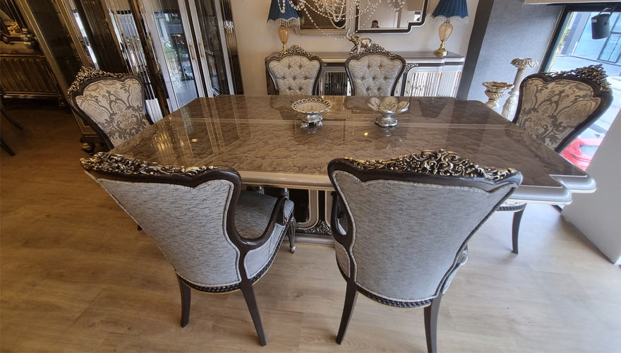 Alvaro Classic Dining Room - 7