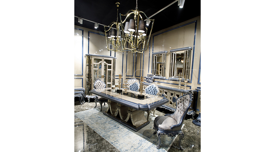 Austin Classic Dining Room - 10