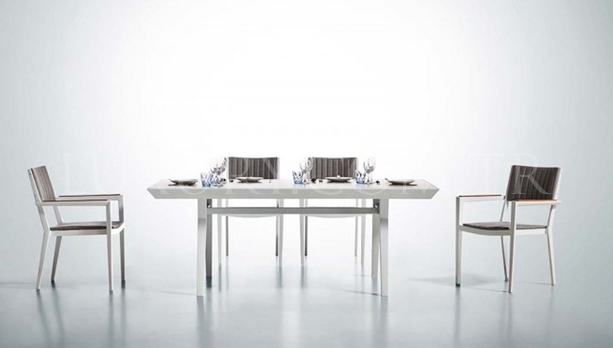 Champion Garden Table Set - 1