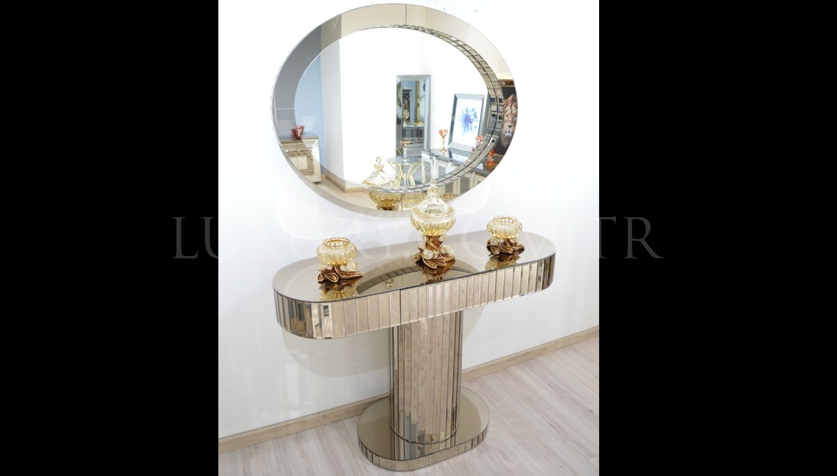 Cumana Mirrored Dresser - 1042