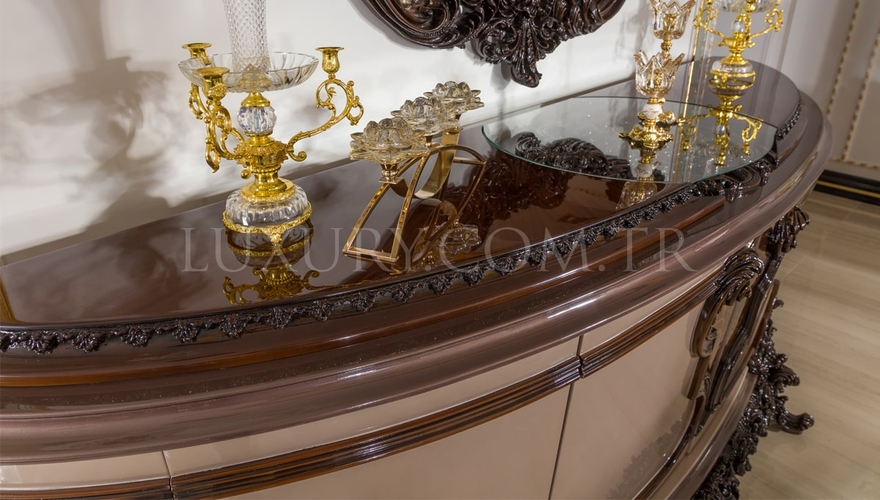 Doyle Classic Dining Room - 6