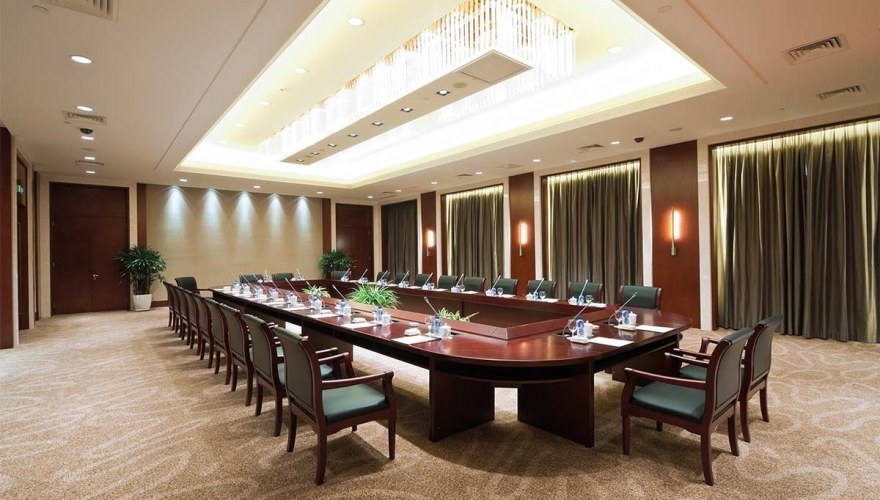  - Forev Meeting Table