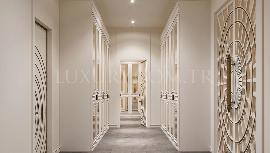 Ginosta Dressing Room - 3