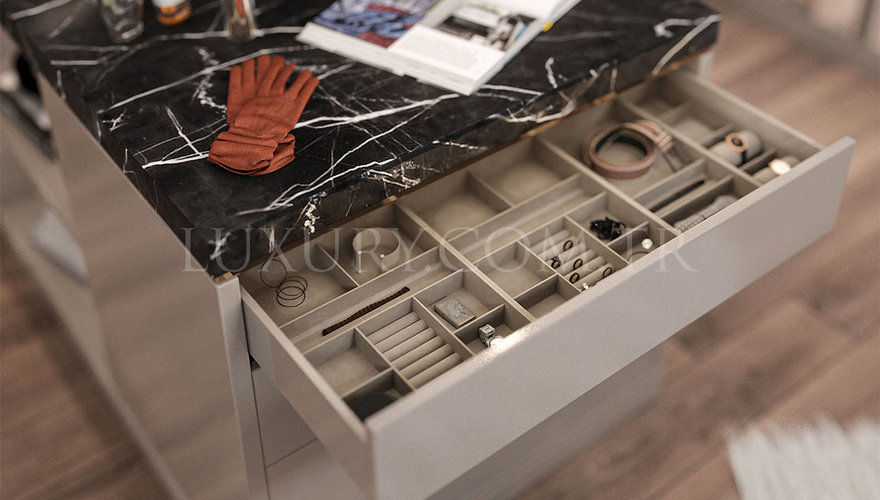 Gustora Giyinme Odası - 4