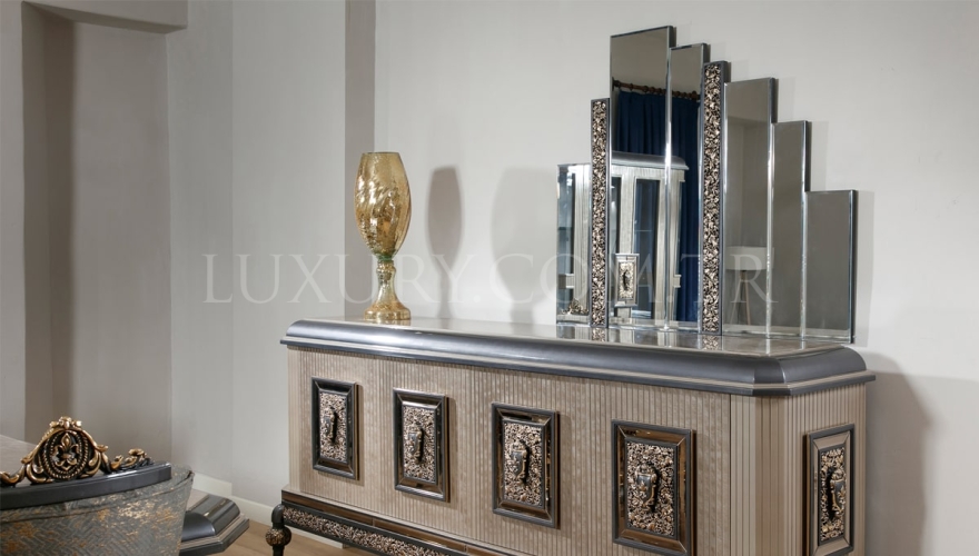 Levis Classic Dining Room	 - 4