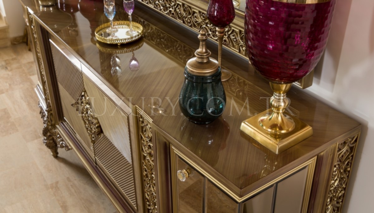 Lopes Classic Dining Room - 6