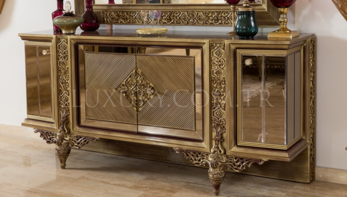 Lopes Classic Dining Room - 10