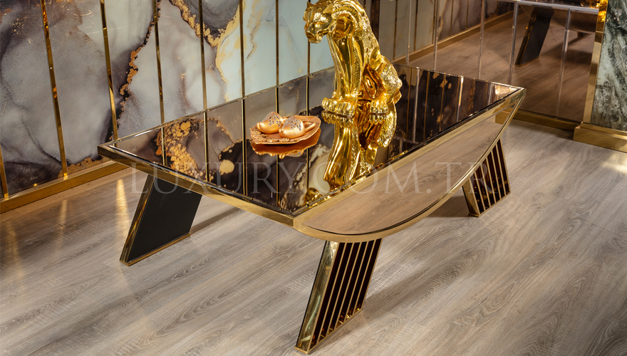 Lüks Almada Metal Yemek Odası - 14