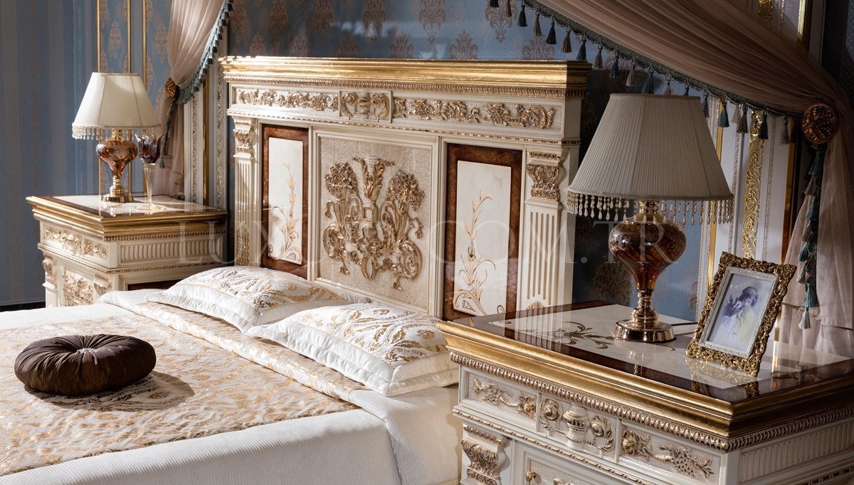 Lüks İmparator Klasik Yatak Odası
