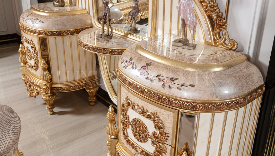 Mazender Classic Bedroom - 10