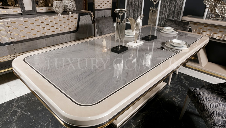 Luxury Kalbe Dining Room - 3