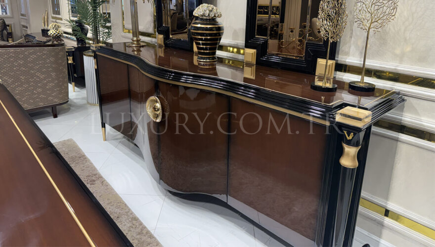 Mansion Dining Room - 4