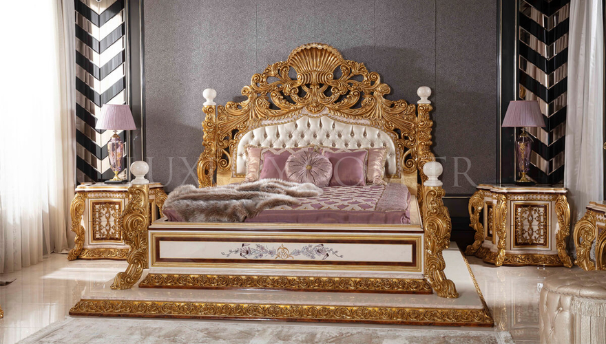 Martinik Altın Varaklı Klasik Yatak Odası - 4