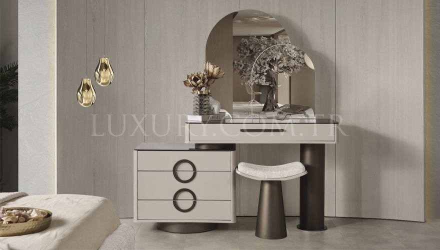Odessa Modern Bedroom Set - 9