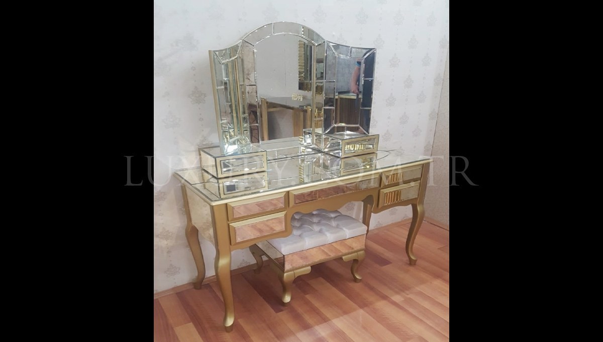 Puntos Mirrored Dresser - 1042