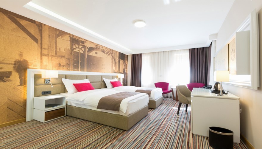  - Ramines Otel Odası
