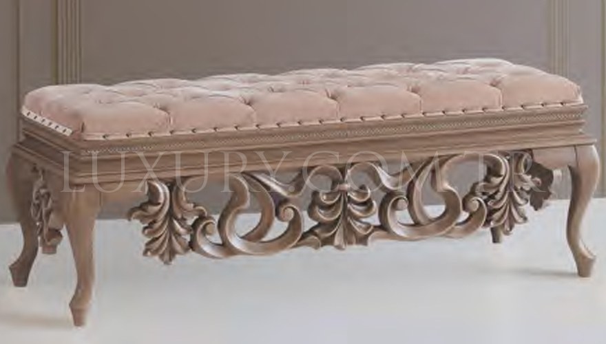 Romeo Classic Pouf - 824