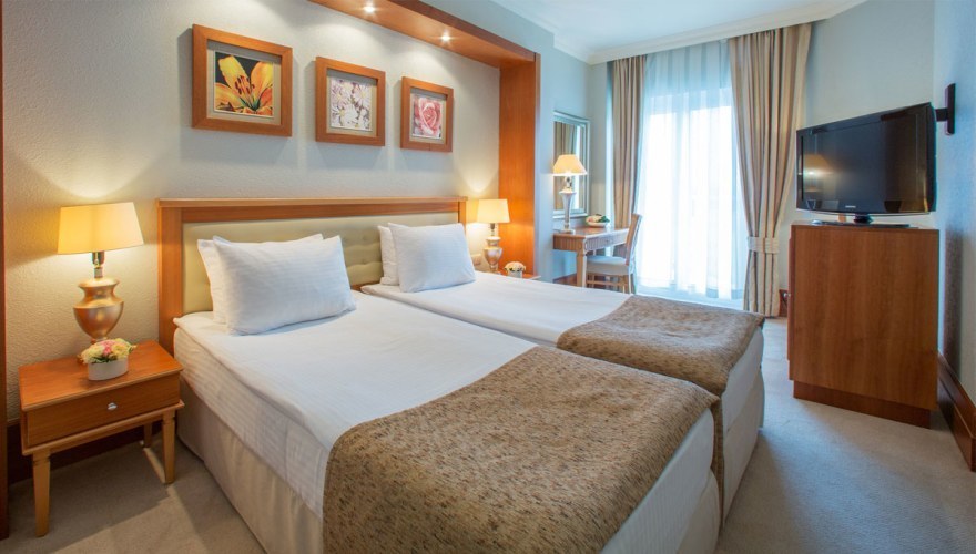 Sagrada Hotel Room - 