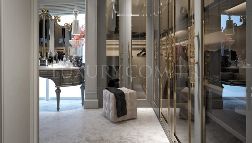 Serra Dressing Room - 5