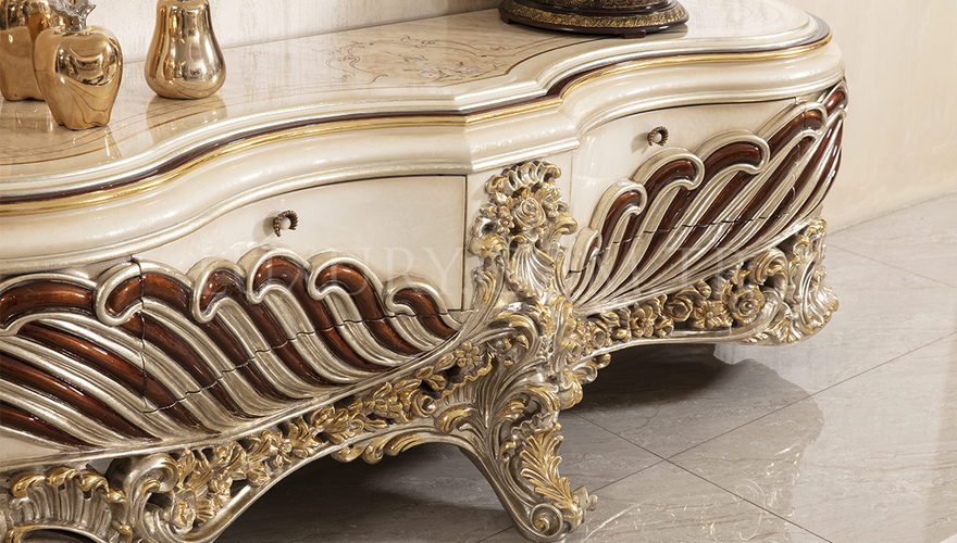 Sparta Classic Dining Room - 15