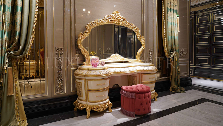 Sultanahmet Klasik Altın Varaklı Yatak Odası - 4