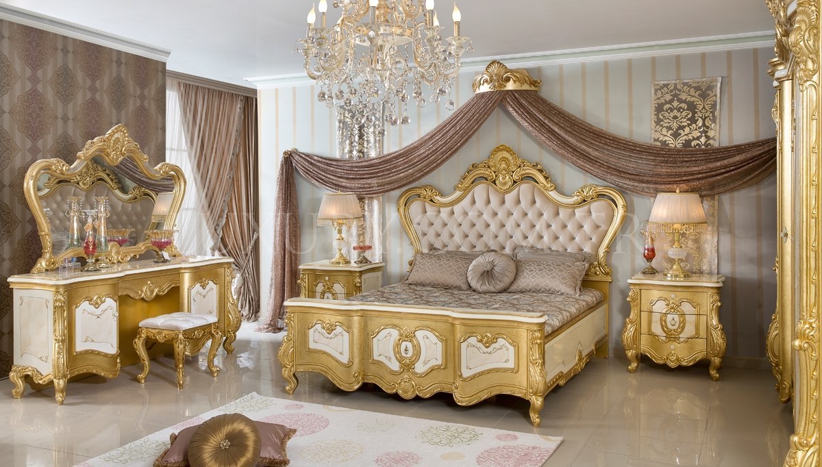 Tuğrahan Altın Varaklı Yatak Odası