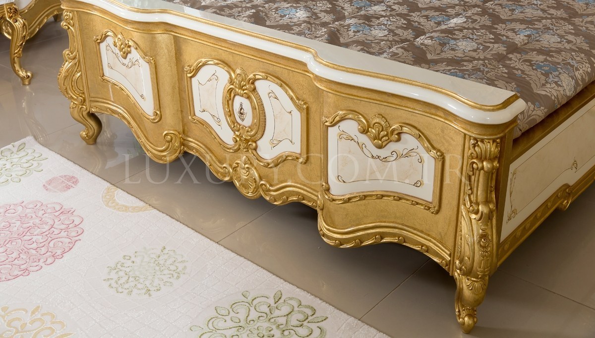 Tuğrahan Altın Varaklı Yatak Odası Luxury Mobilya